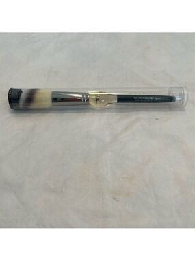 IT Cosmetics Heavenly Luxe French Boutique Blush Brush #4